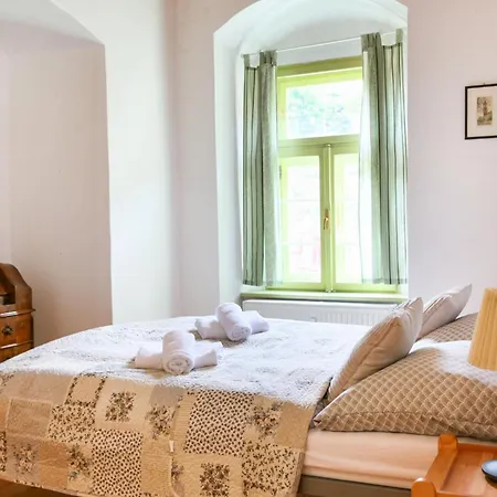 Lägenhet Zlaty Mesec Banská Štiavnica