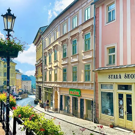 Zlaty Mesec * Banská Štiavnica